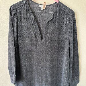 Jose 100% Silk Long Sleeve V-Neck Curved Hem Blouse Size XS